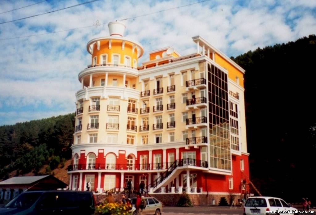 Отель маяк листвянка цены